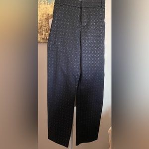OLD NAVY pixie cut pant ~ silver threaded pattern